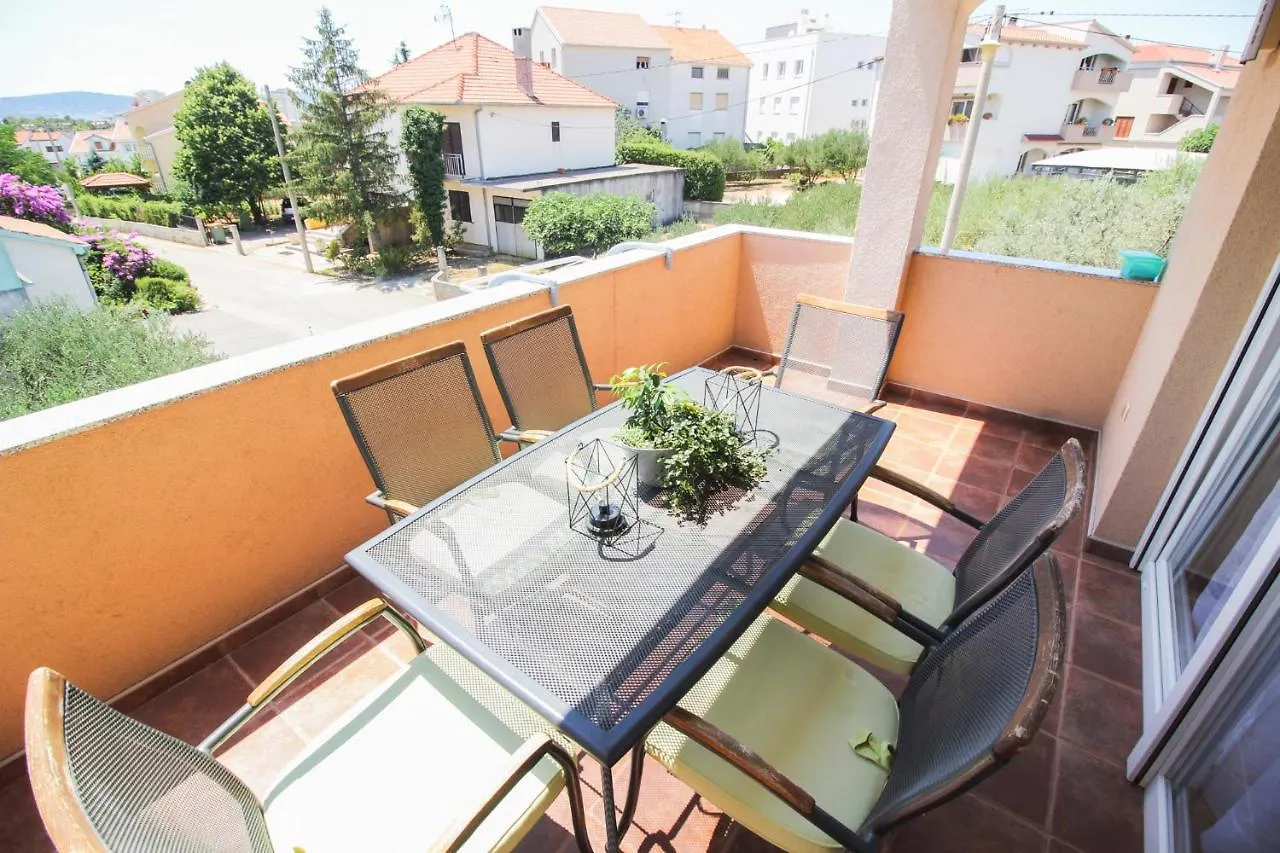 Apartments Lotta Zadar 0*,